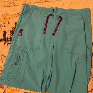 Carhartt size small scrub pants